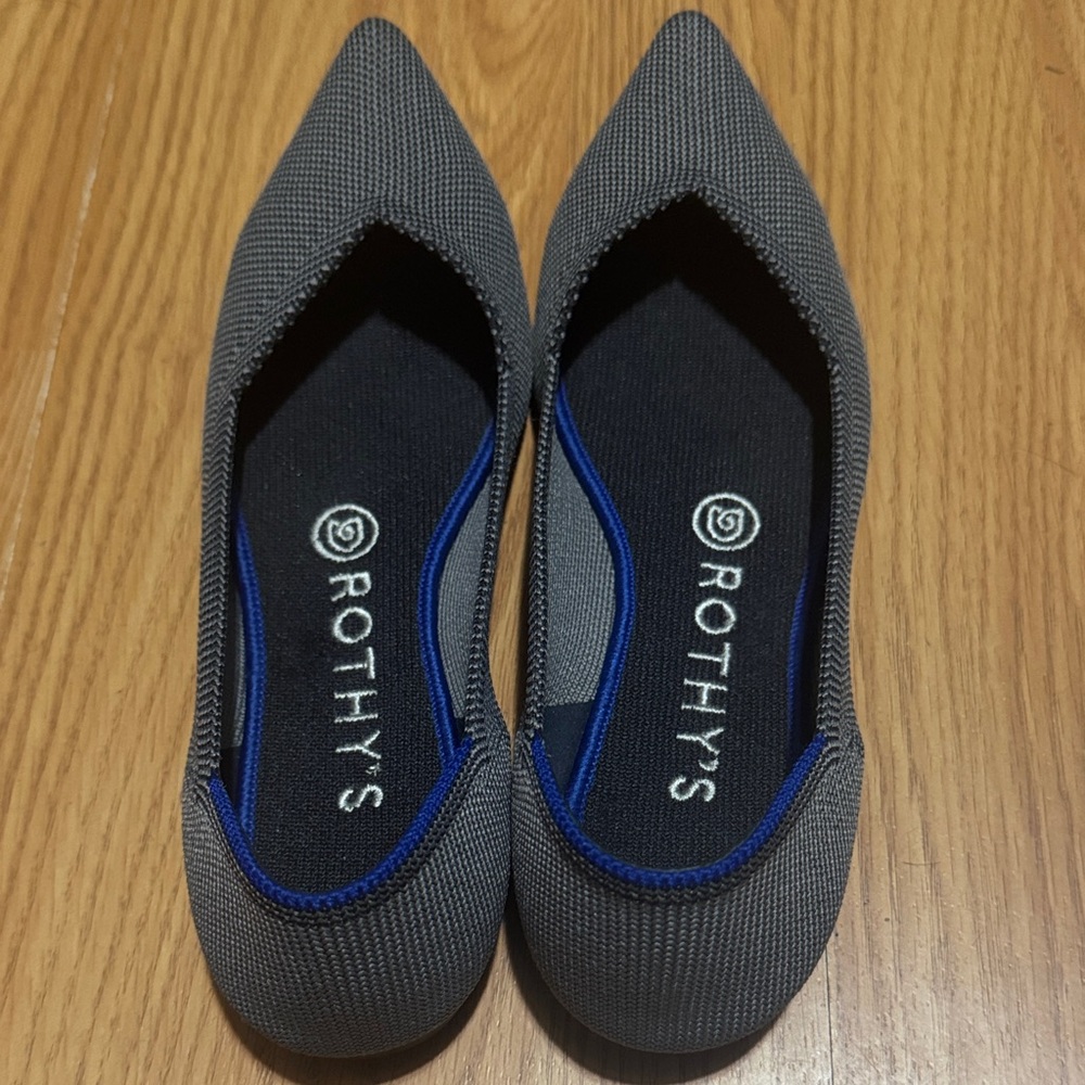 Rothy's Pointed Knit Flats in Gray with Blue Trim